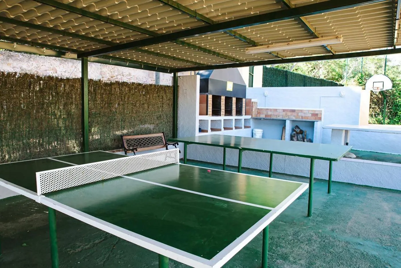 Apto Con Vista Fantastica Y Piscina En Sagaro 桑特费柳德吉克索尔斯